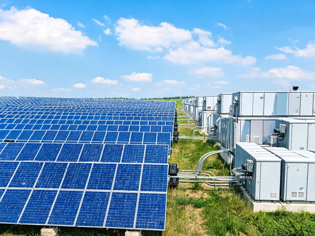 Solar array connected to energy storage